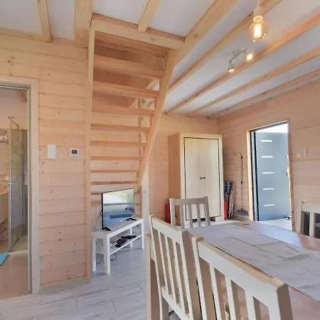 Feriehus Caloroczne Joni Sarbinowo